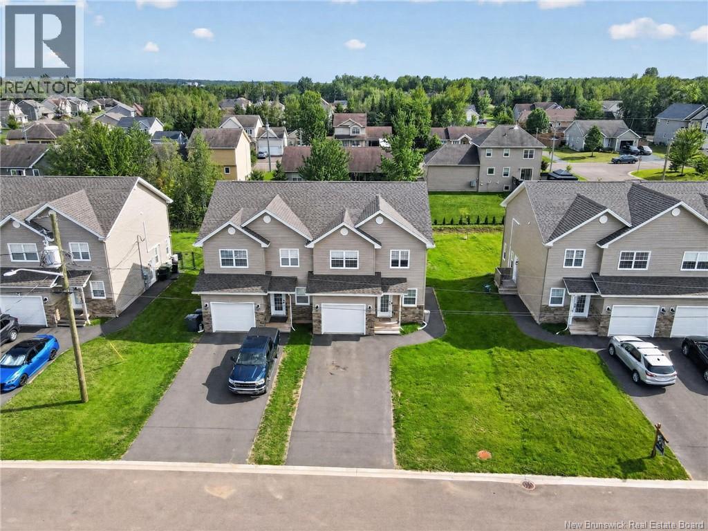 14 Rochefort Street - Photo 3