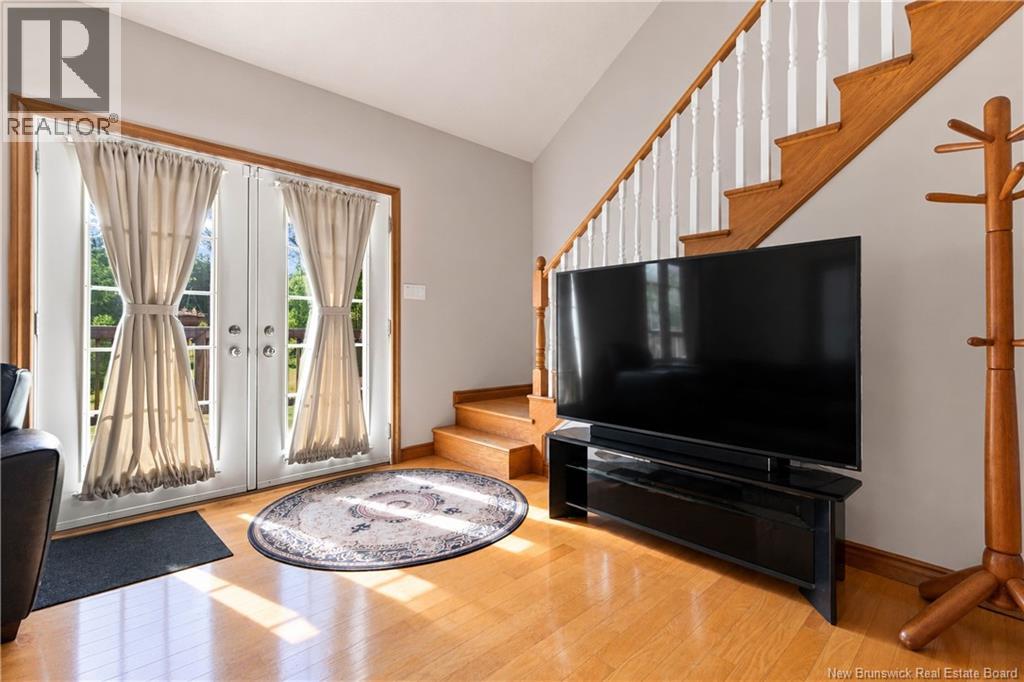 2135 Elmwood Drive - Photo 4