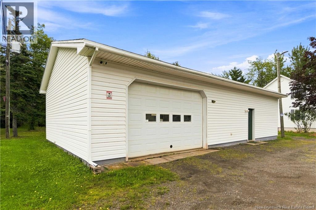 2135 Elmwood Drive - Photo 2