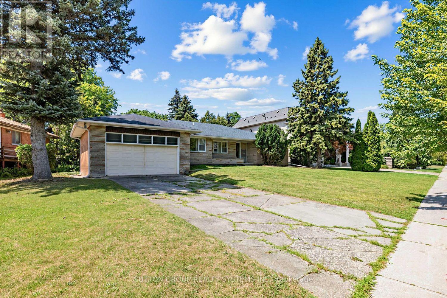 4 BANBURY ROAD