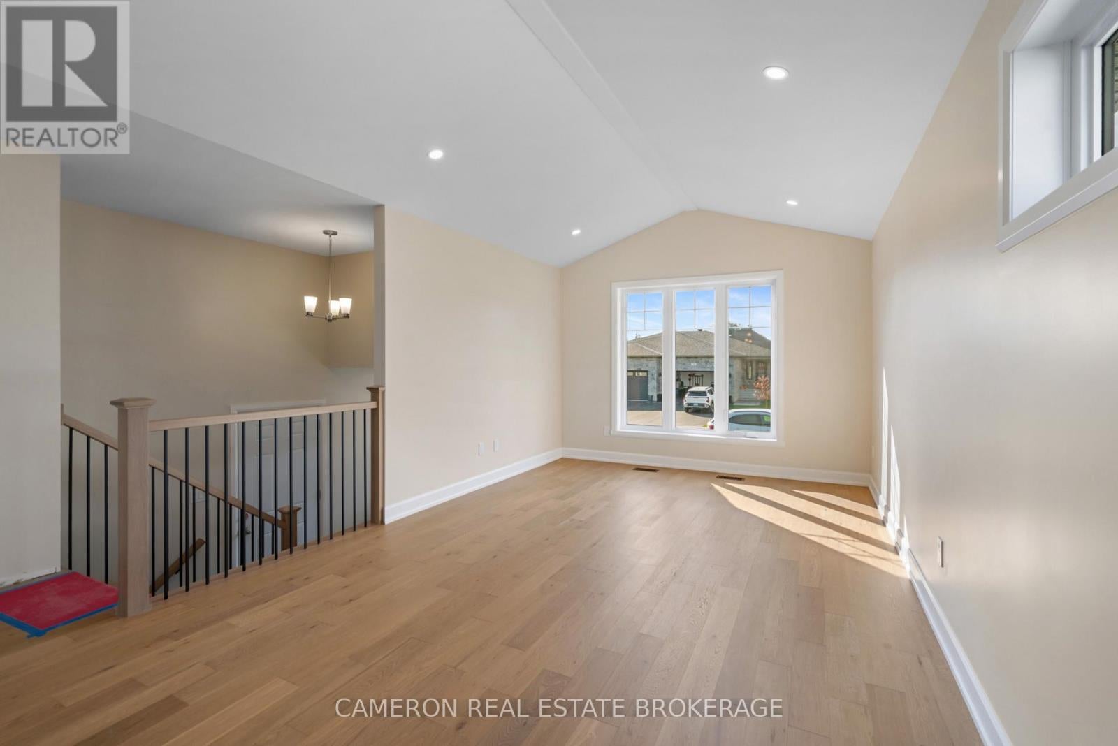 29 FORRESTER WAY