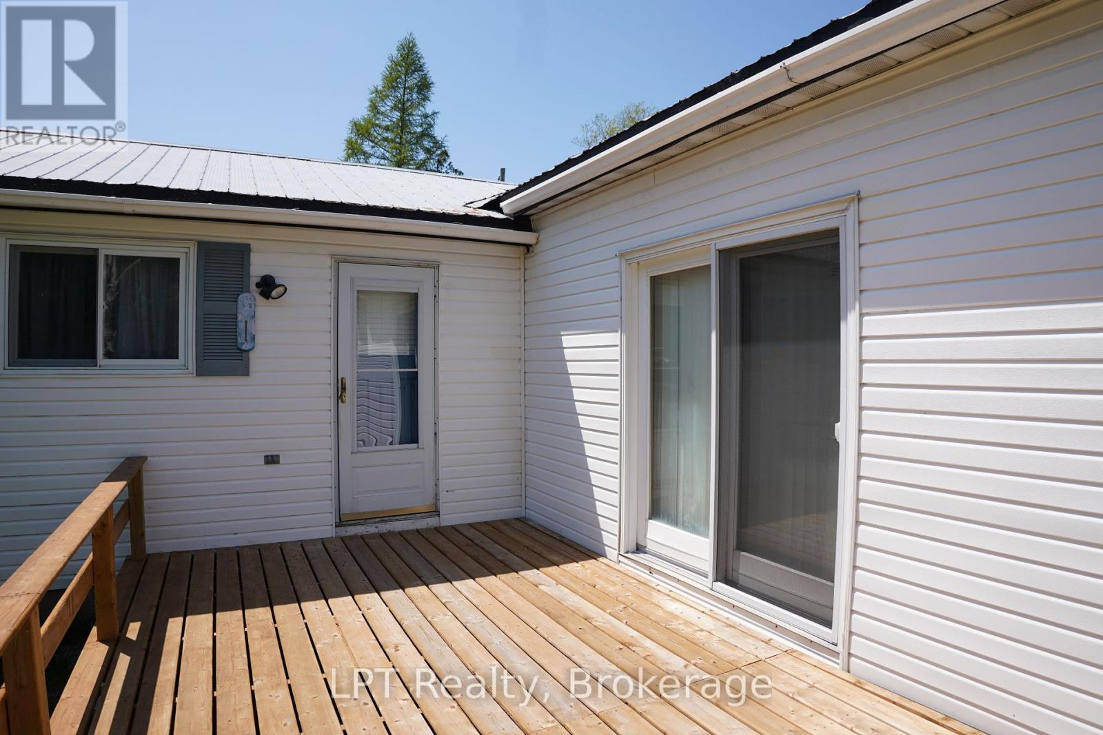 621 HURON ROAD