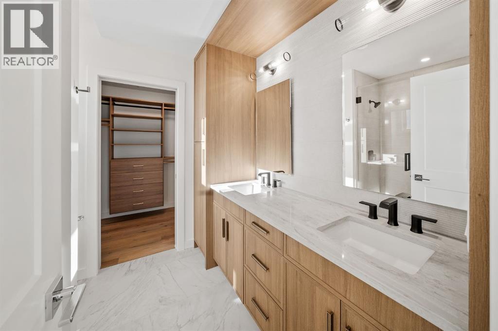 310, 10 Cascade Ridge