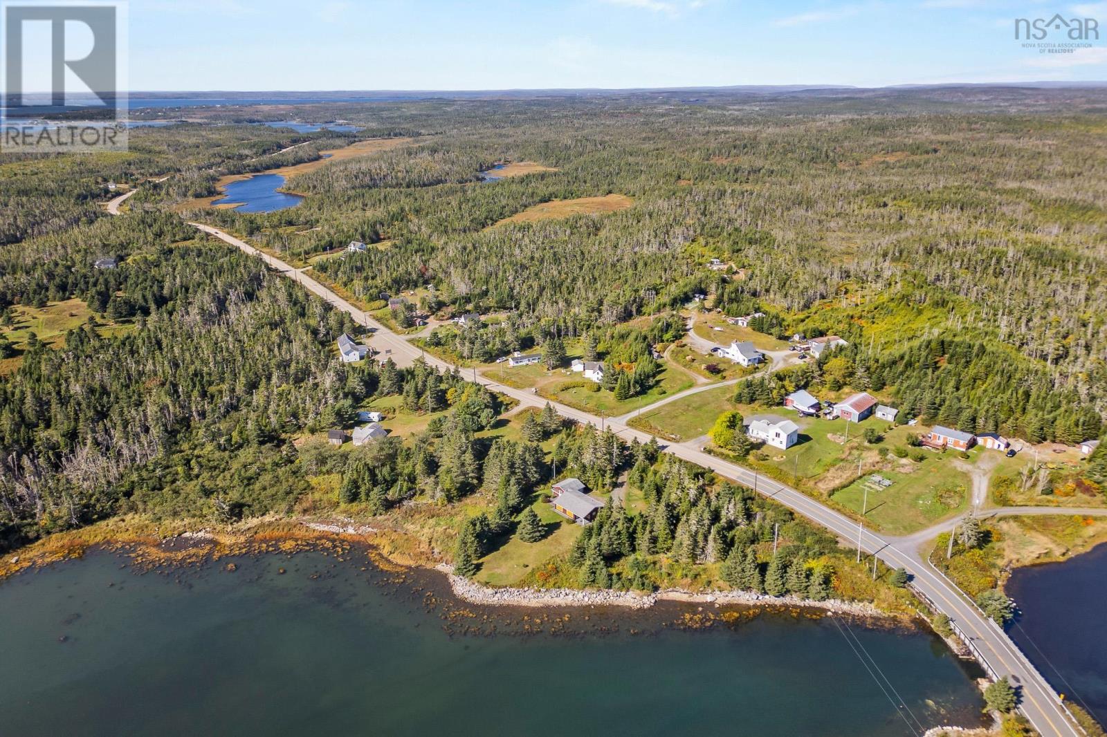 10610 Highway 316 - Photo 3