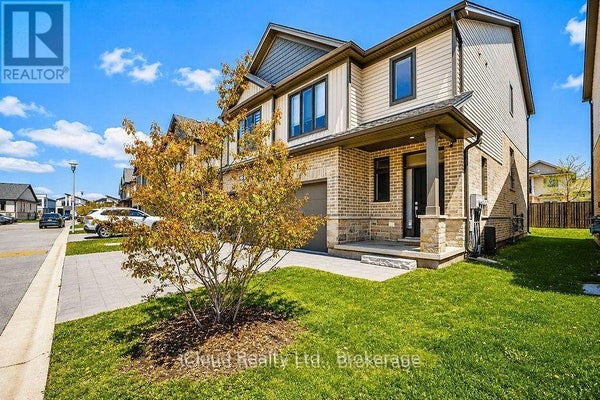 40 - 745 Chelton Rd, London South (South U), ON 3