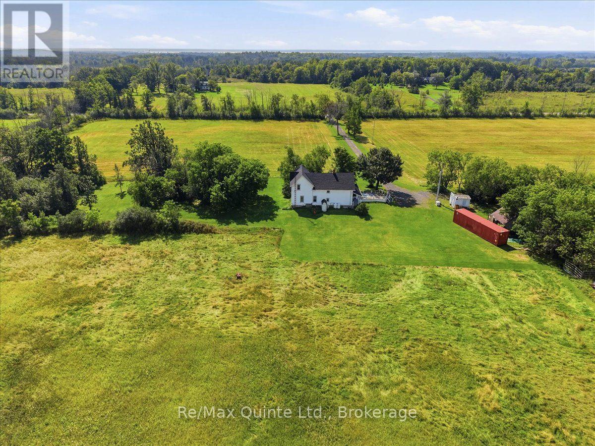 139 LAZIER ROAD