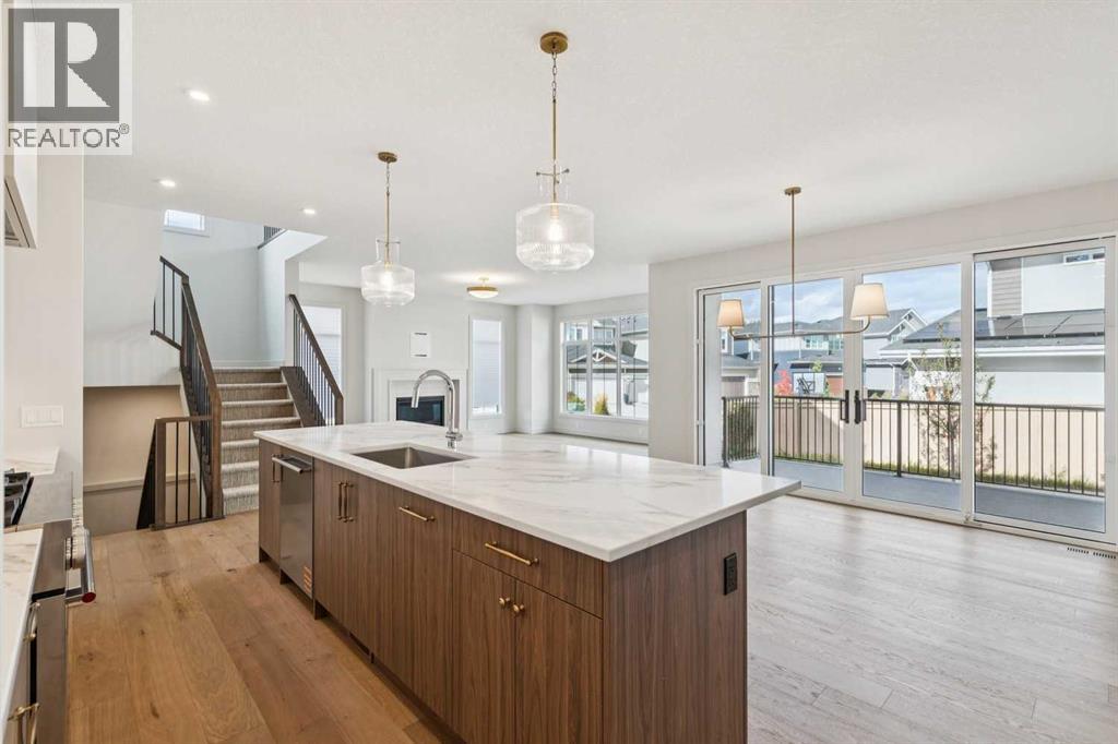 2 Rock Lake View NW