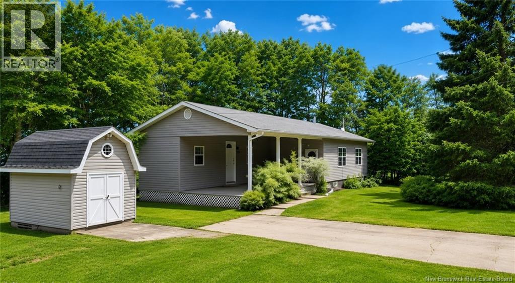 684 Principale Street - Photo 2