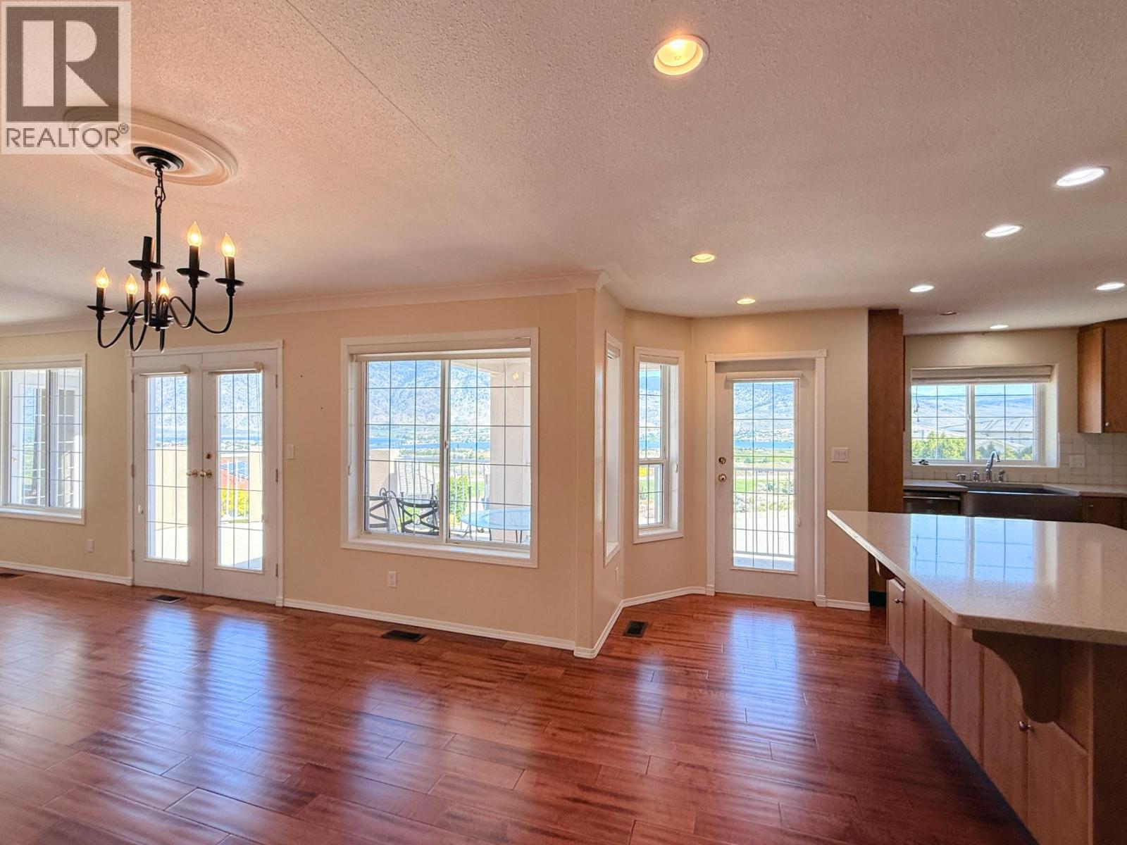 4016 PEBBLE BEACH Drive