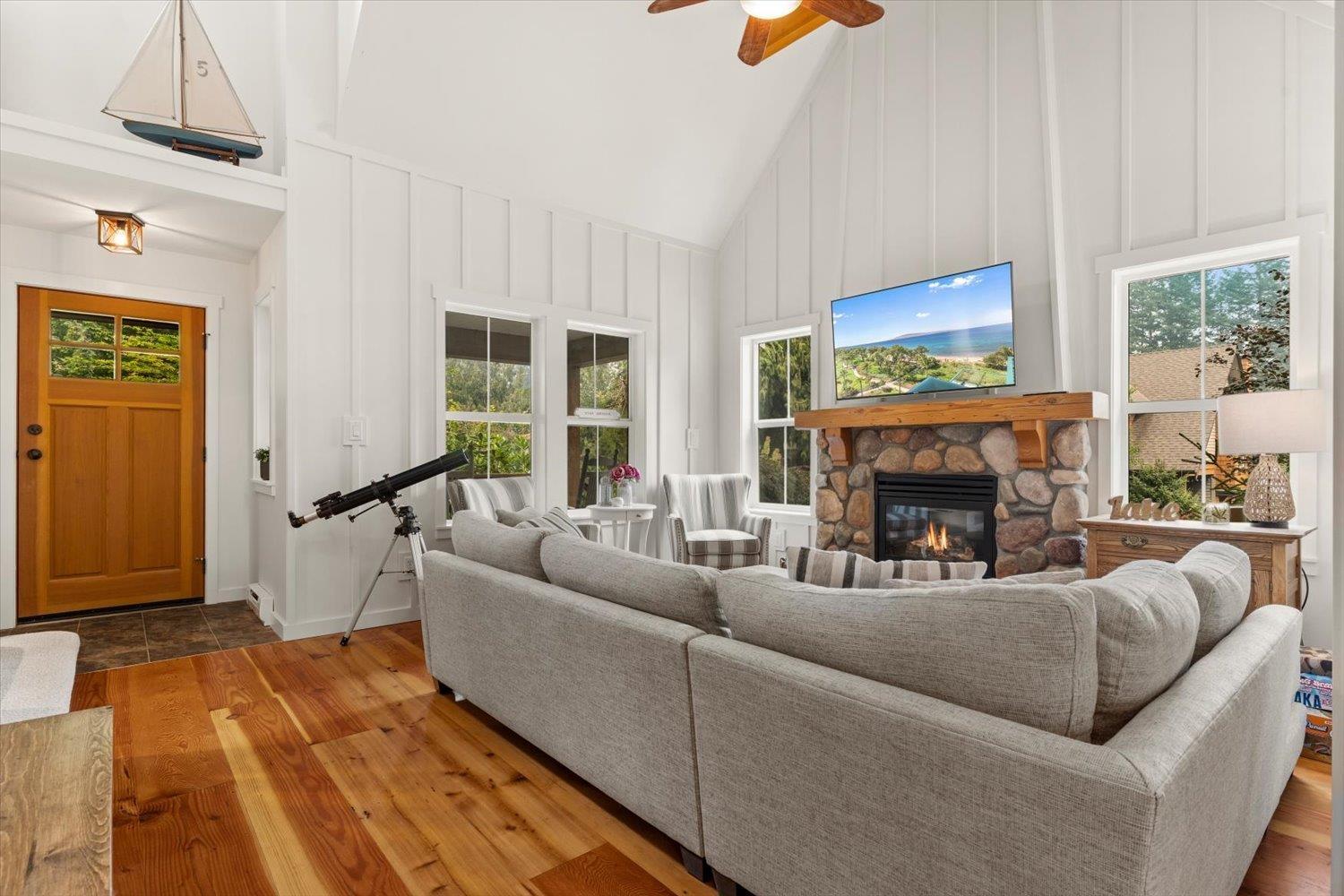 1811 WOOD DUCK WAY, Cultus Lake South
