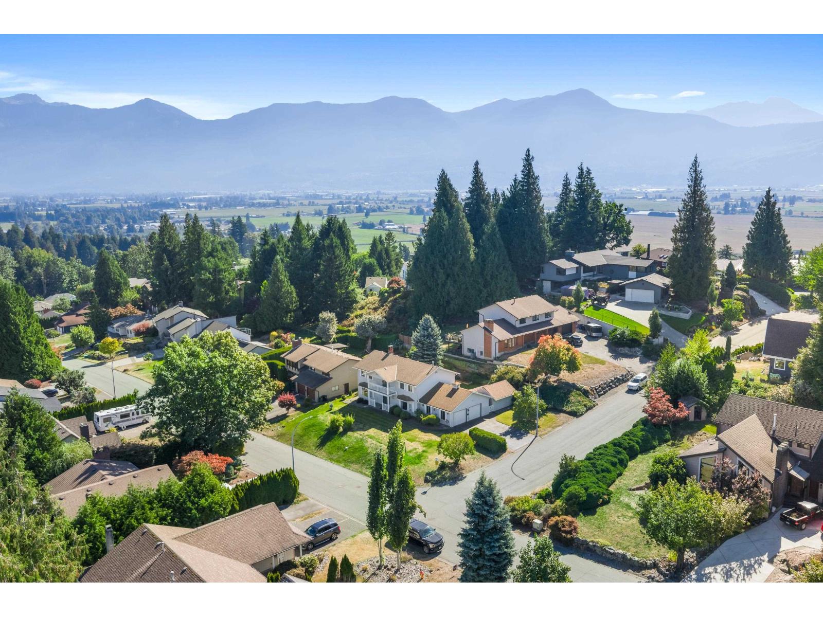 47404 SWALLOW CRESCENT, Little Mountain