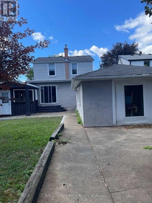 225 E 14 St, Hamilton (Inch Park), ON 2