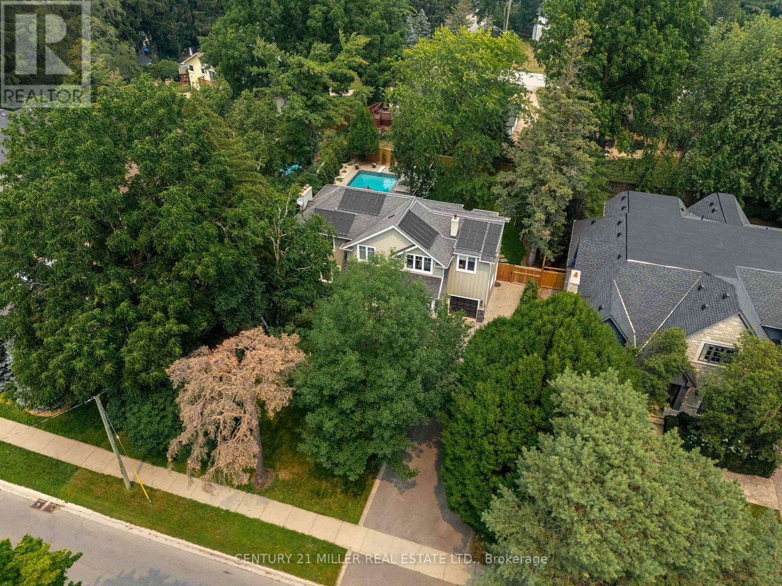 407 MAPLE GROVE DRIVE