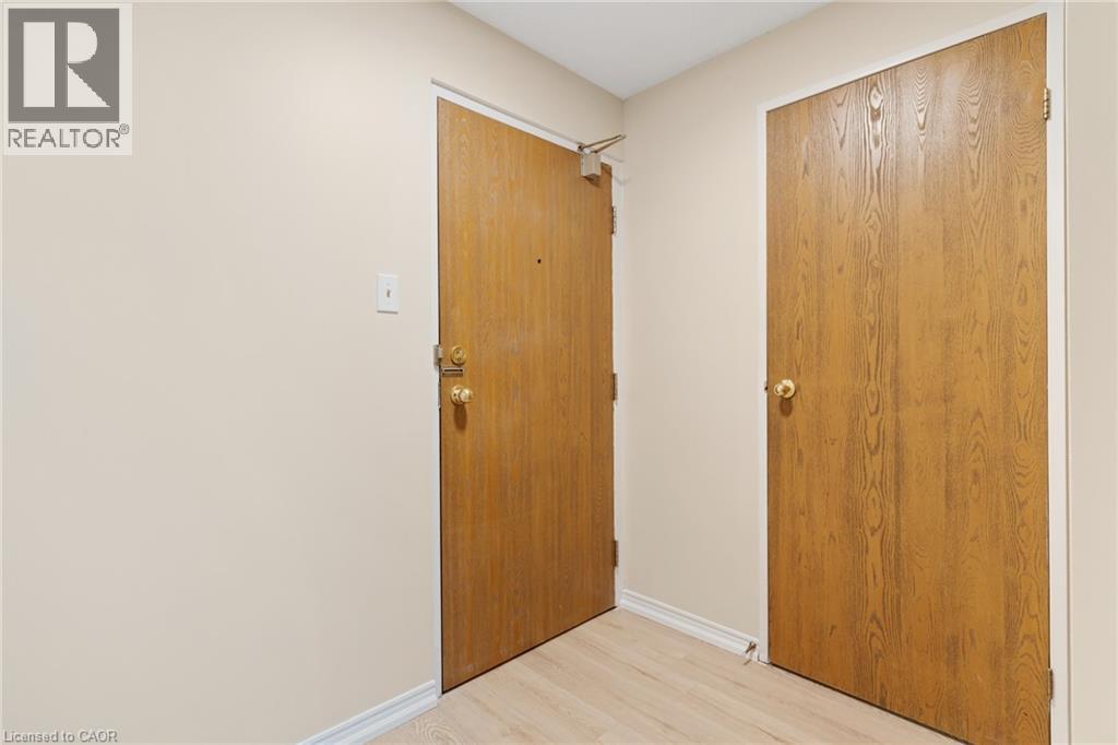 35 GREEN VALLEY Drive Unit# 308