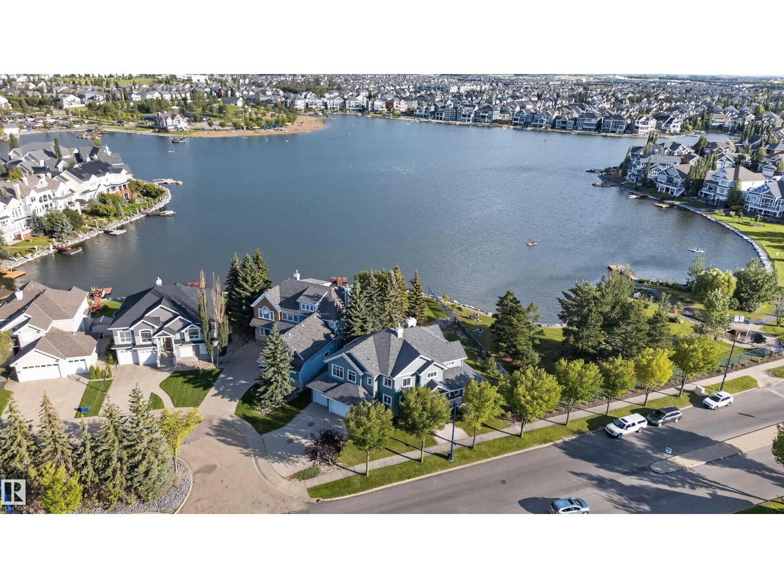 1251 SUMMERSIDE DR SW