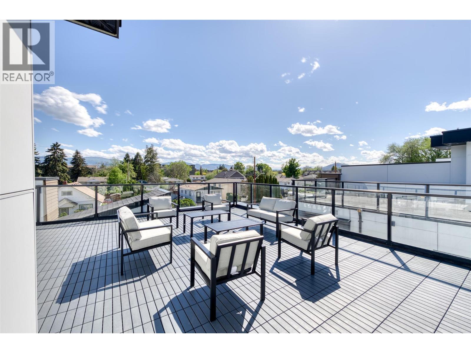 1034 Martin Avenue Unit# 4
