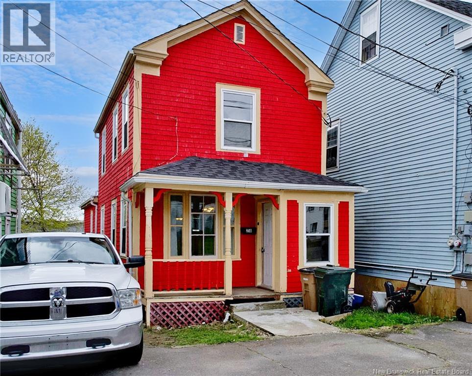 256 Guilford Street - Photo 2