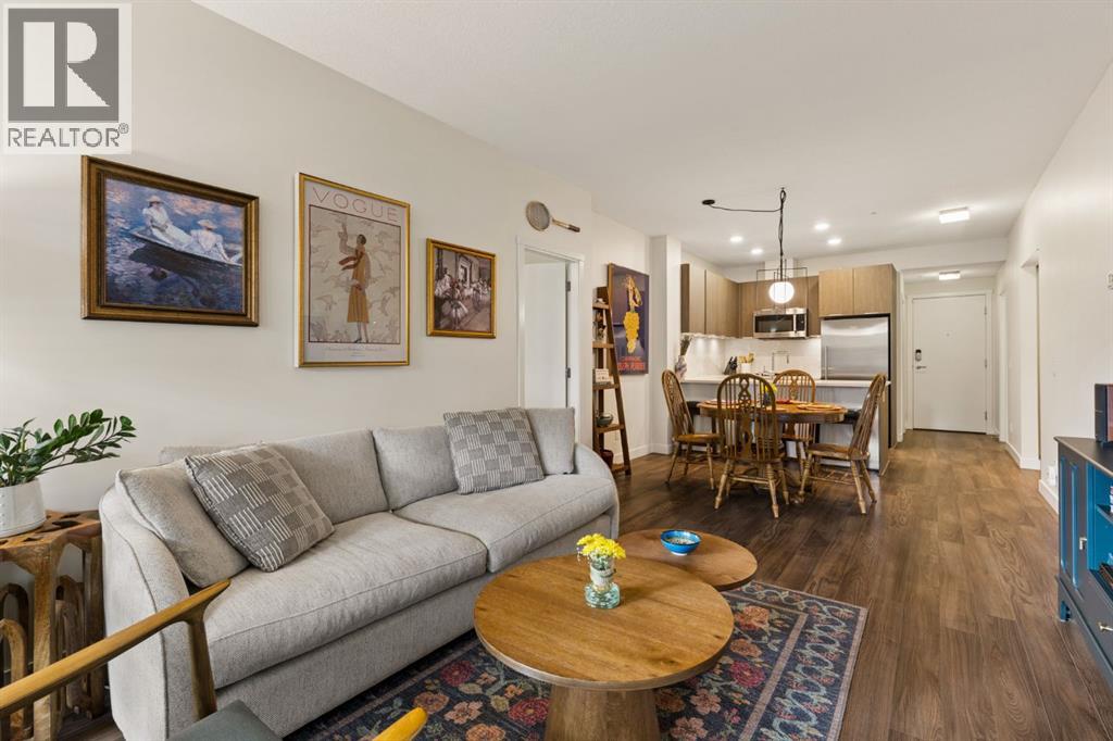 118, 823 5 Avenue NW