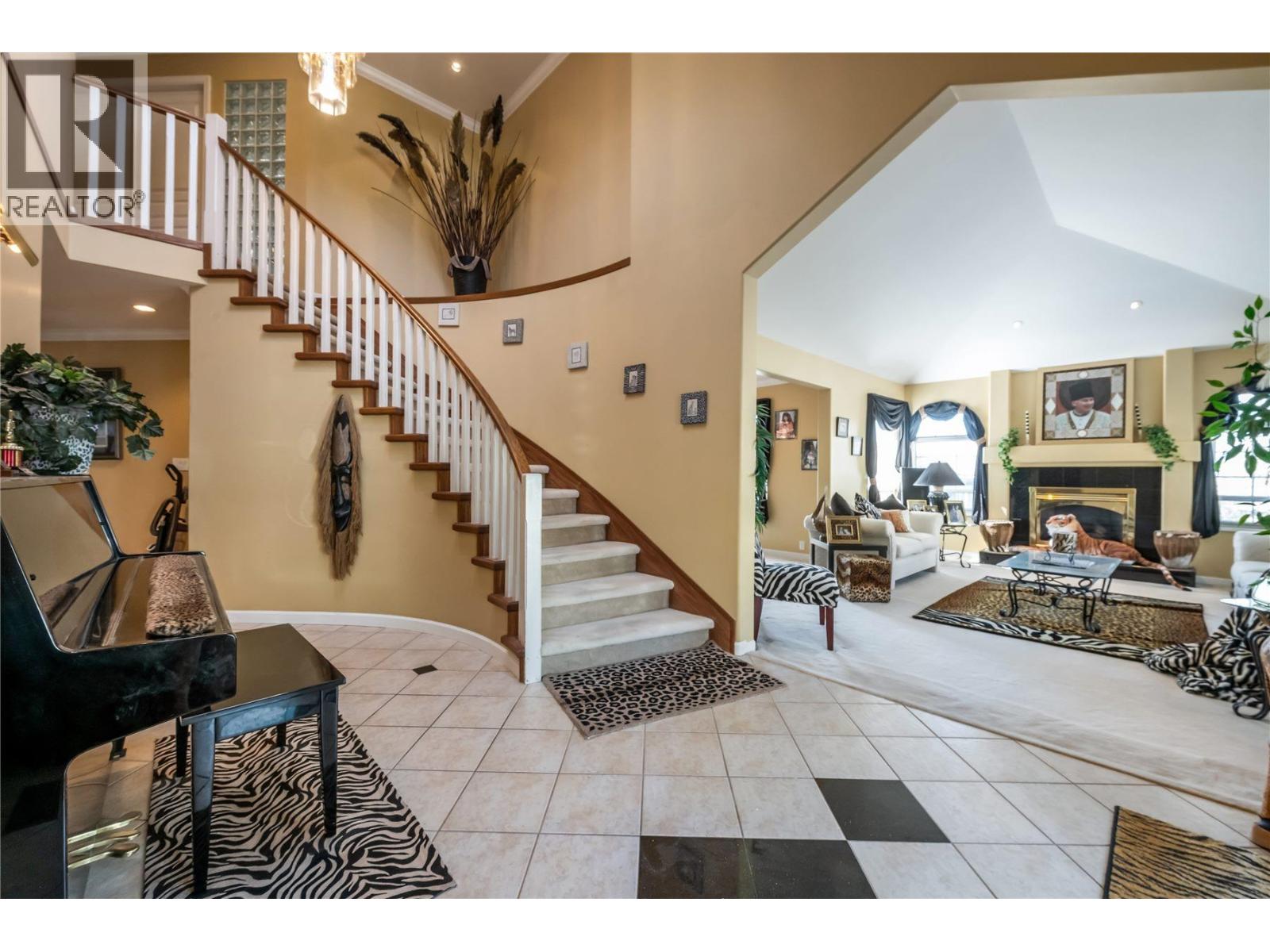 1541 LODGEPOLE PLACE