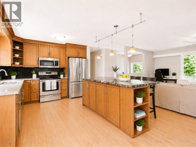 3370 VIEWMOUNT DRIVE