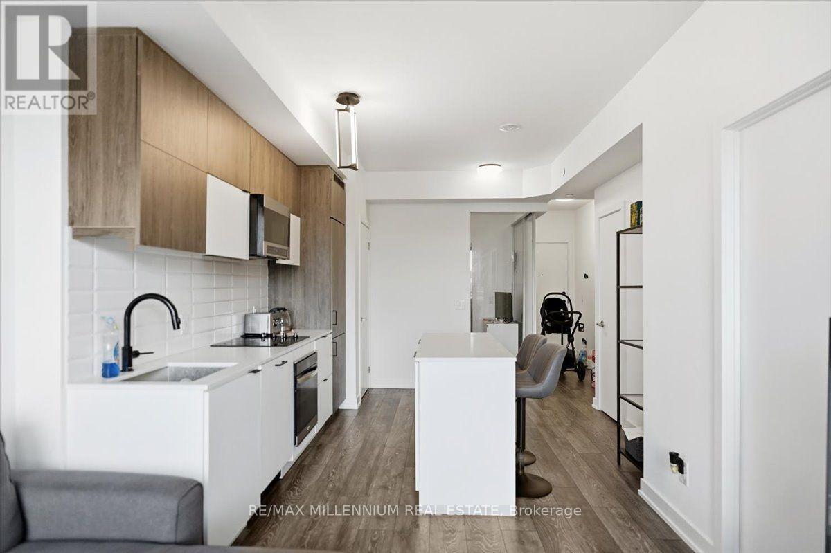 219 - 8888 YONGE STREET