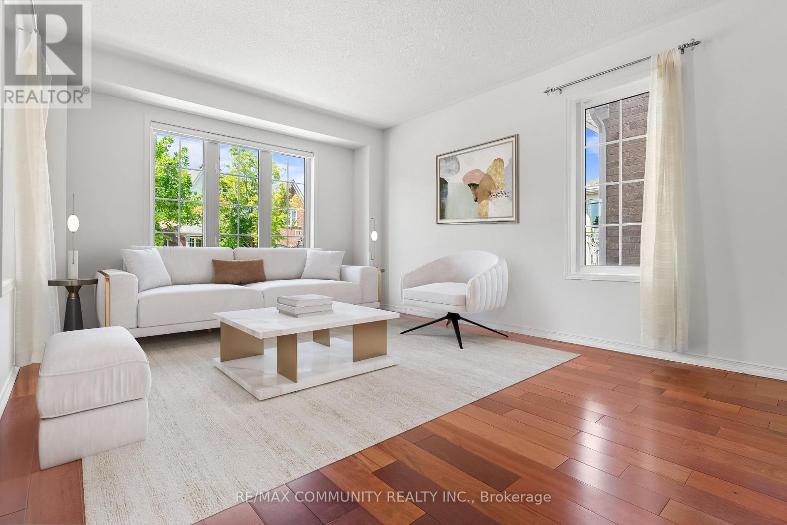 54 MORLAND CRESCENT