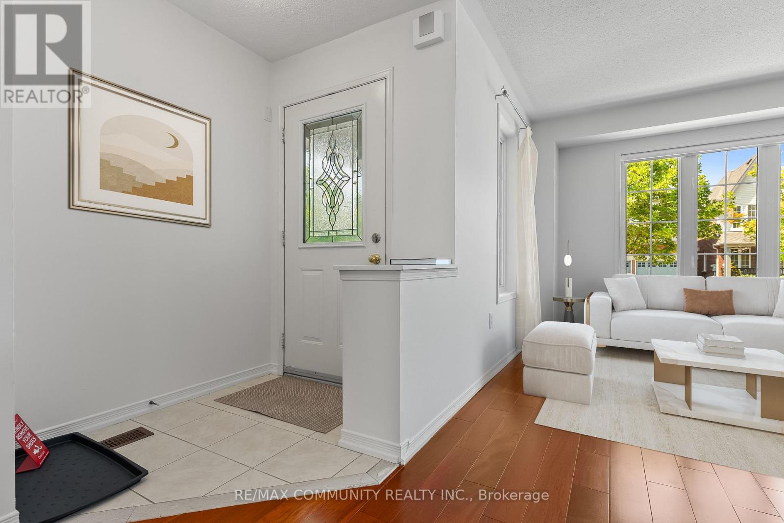 54 MORLAND CRESCENT