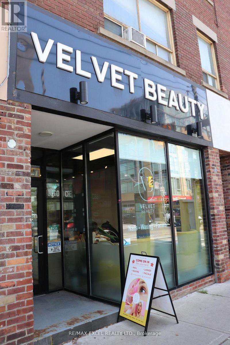 1883 QUEEN STREET E