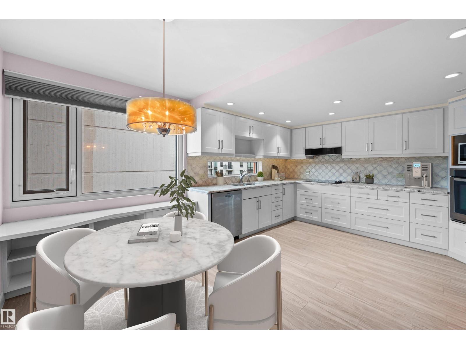 #603 10010 119 ST NW