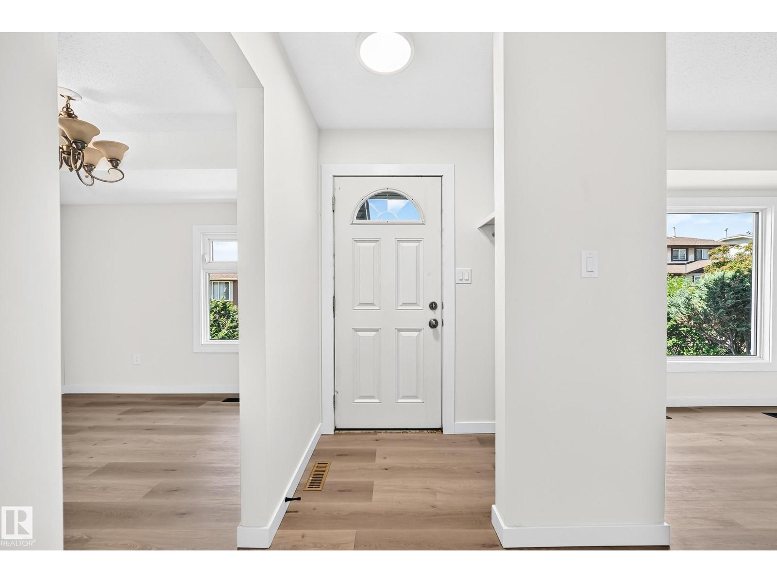 13835 114 ST NW