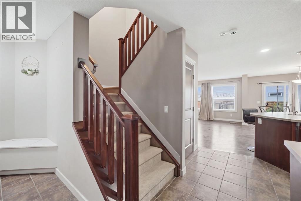 358 Skyview Ranch Way NE