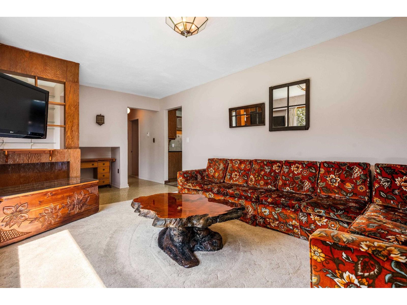 455 PINE AVENUE, Harrison Hot Springs