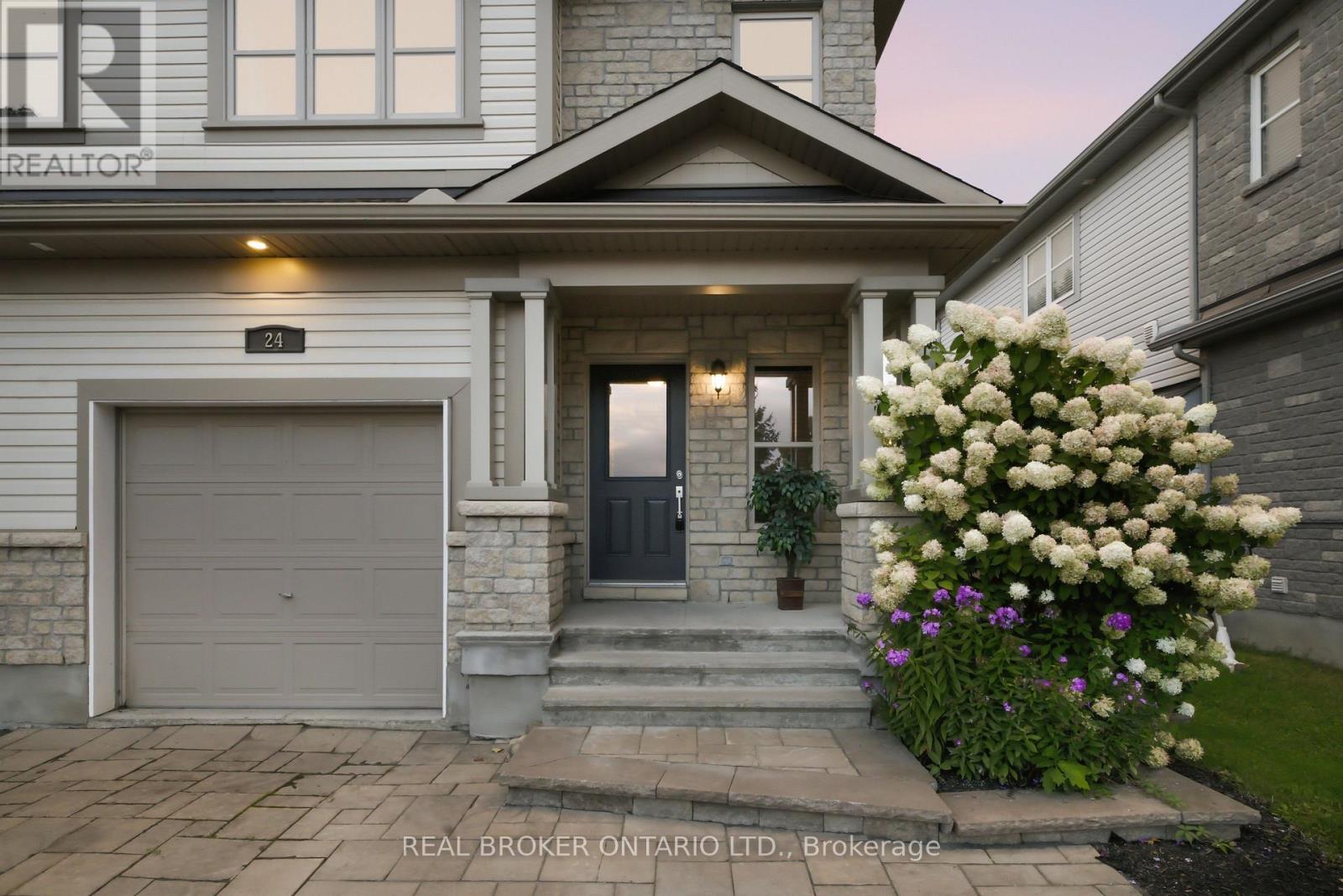 24 HACKBERRY TRAIL