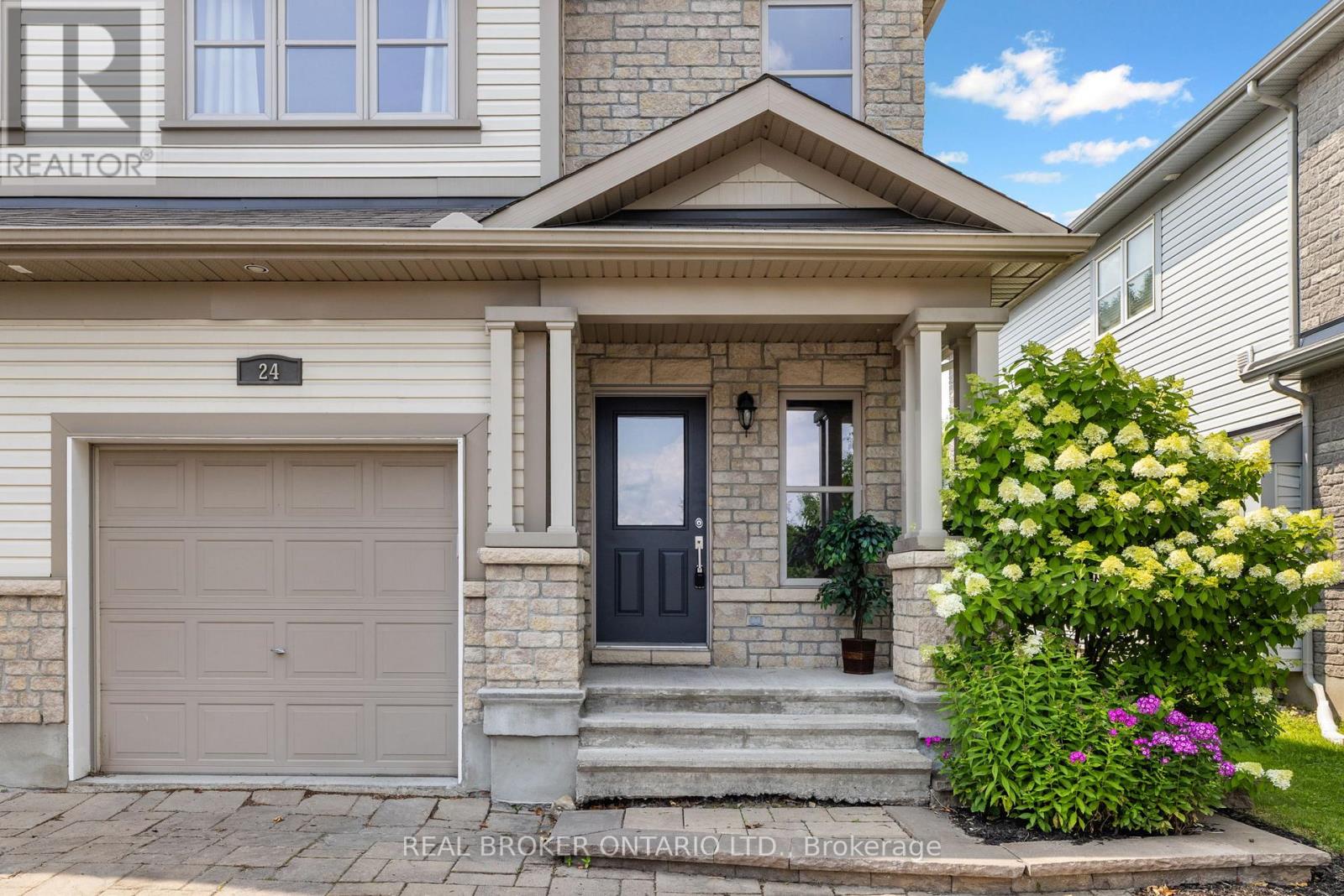 24 HACKBERRY TRAIL