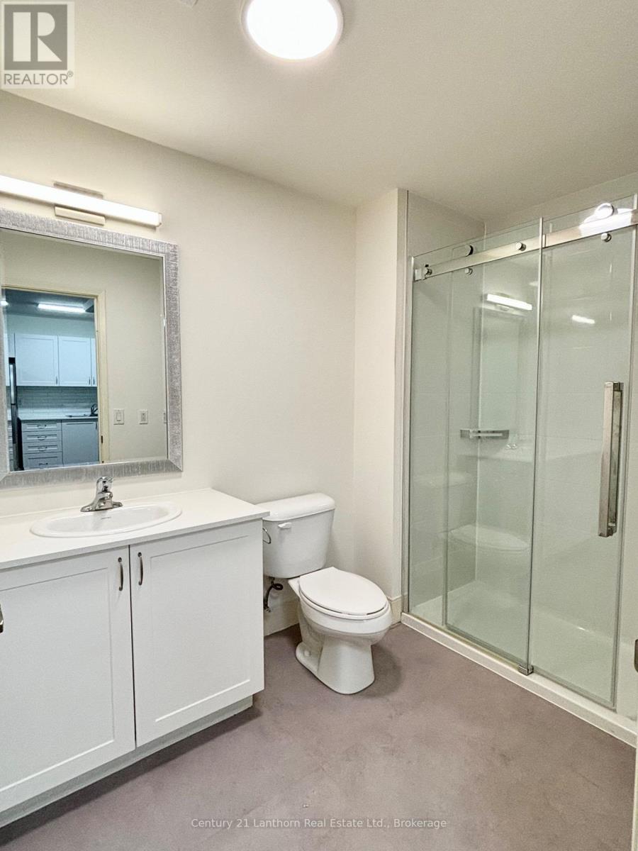 520 - 135 STATION STREET