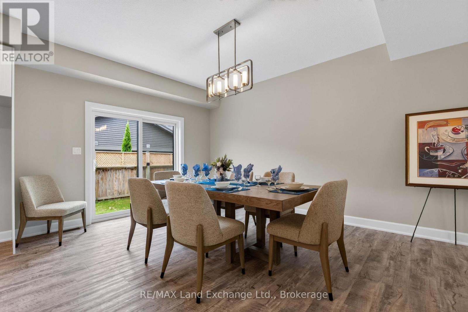 UNIT 2 - 8 GOLF LINKS ROAD