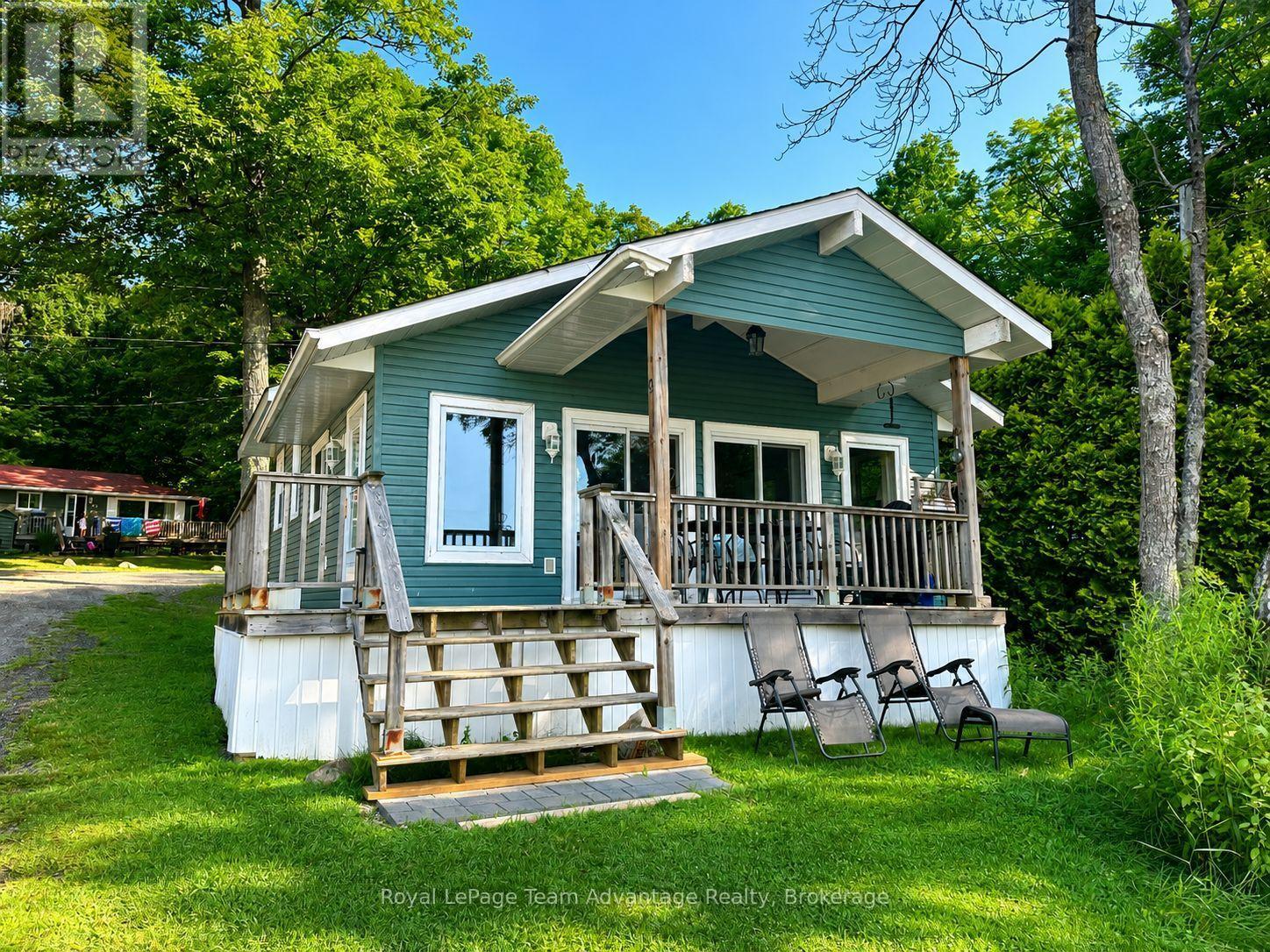 9 - 7 SILVER POINT ROAD