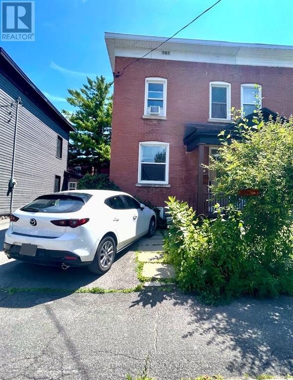 60 HERRIDGE STREET