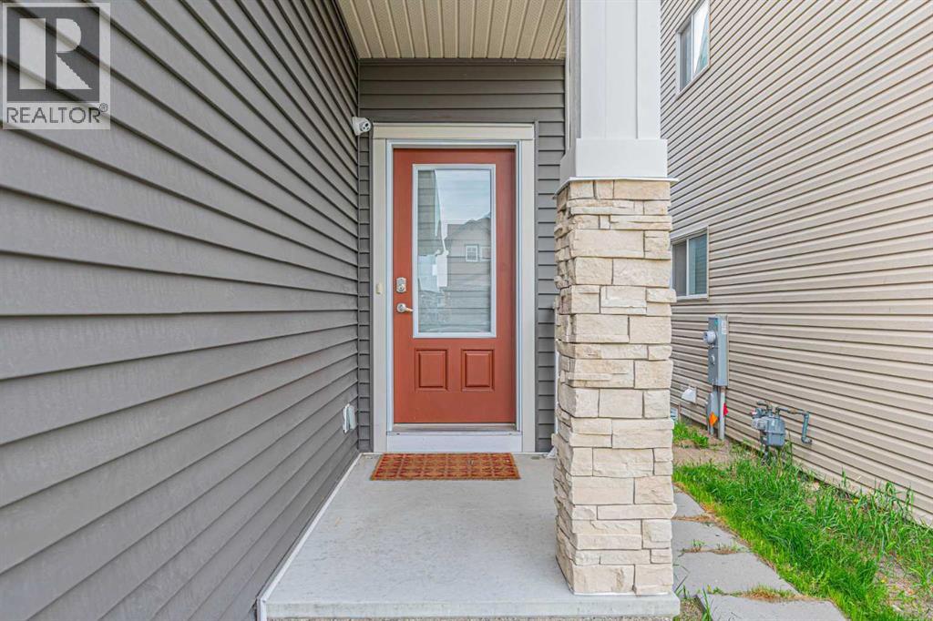 148 Savanna Close NE
