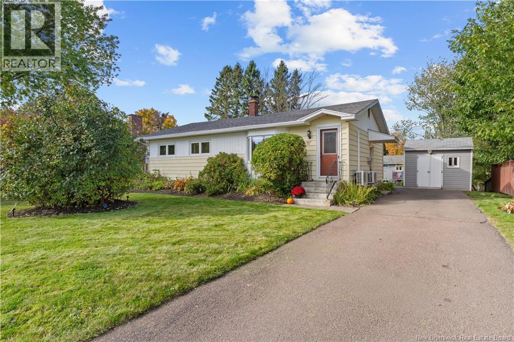 35 LINDSAY STREET, RIVERVIEW, NB E1B 2Z9 - Image 3219168139.jpeg?d=l