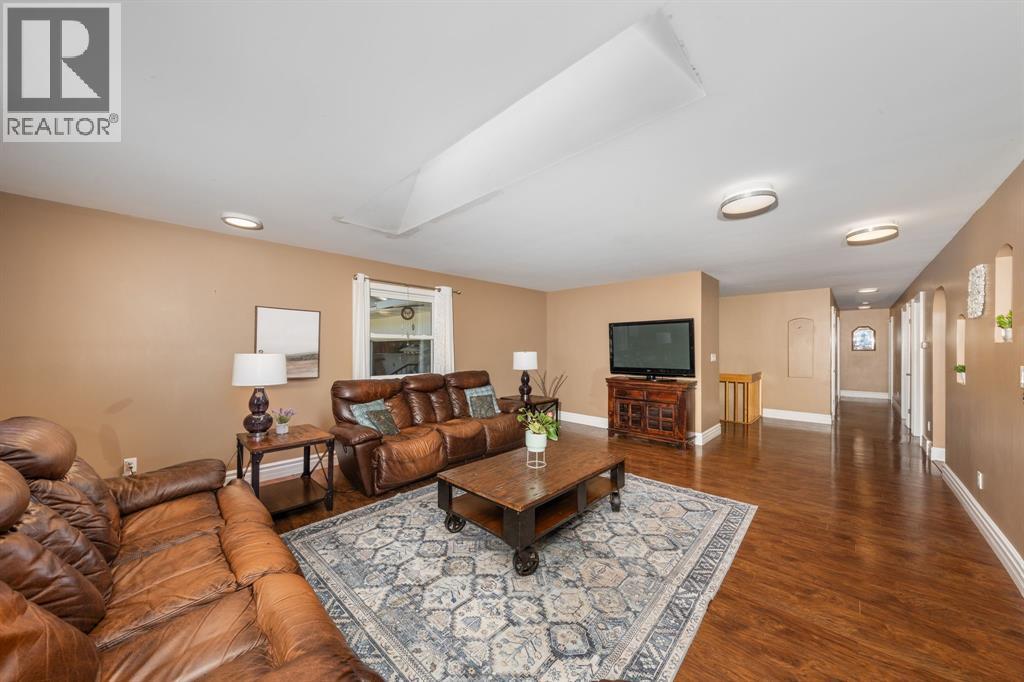 13 FRANCES DRIVE