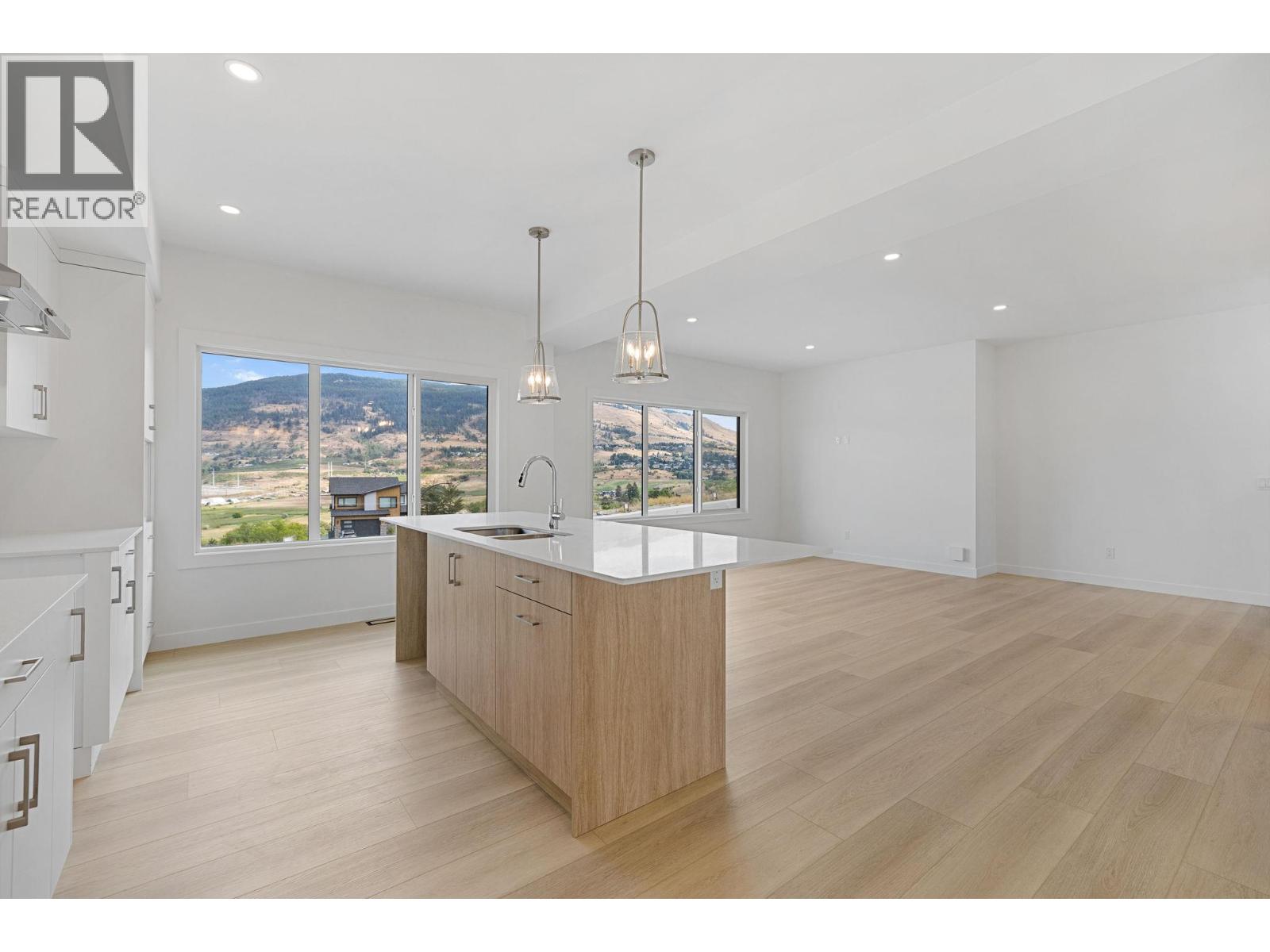 434 Arrowleaf Rise