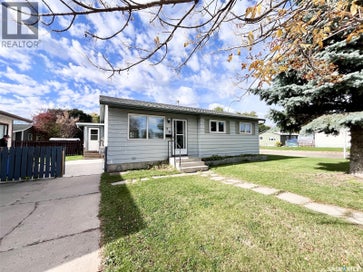 99 Bowerman CRESCENT Prince Albert SK S6V 6G3