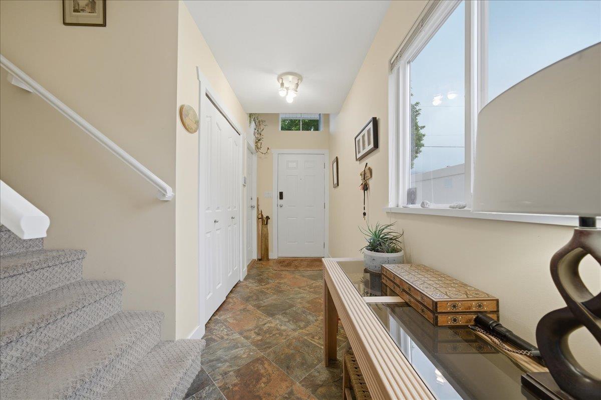 6885 INKMAN ROAD, Agassiz