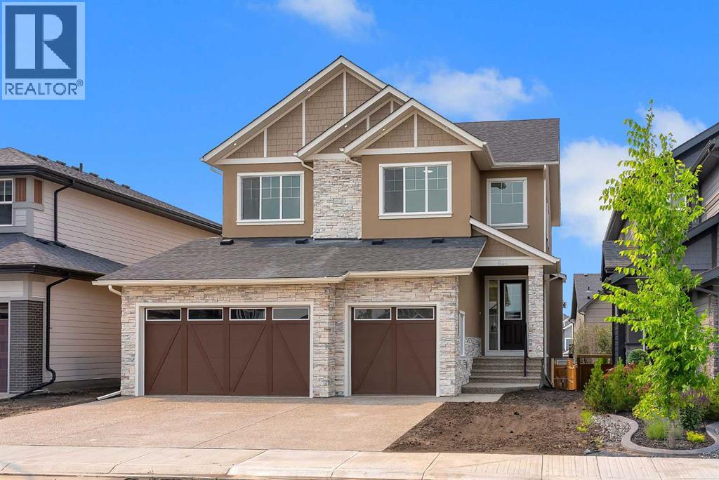 644 Legacy Woods Circle SE