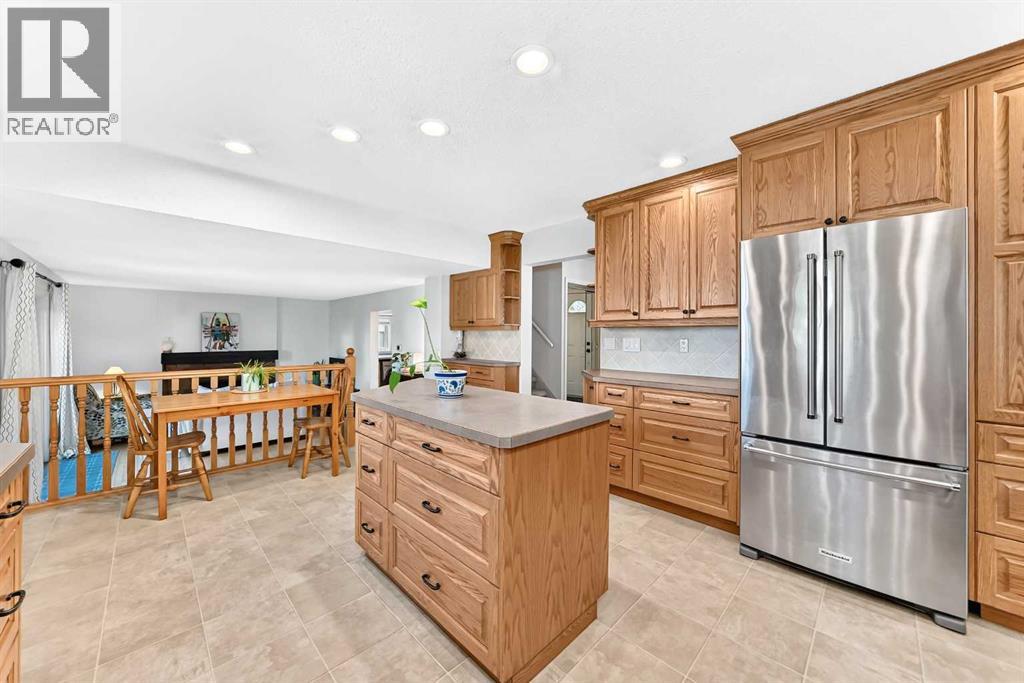 12 Cantrell Bay SW