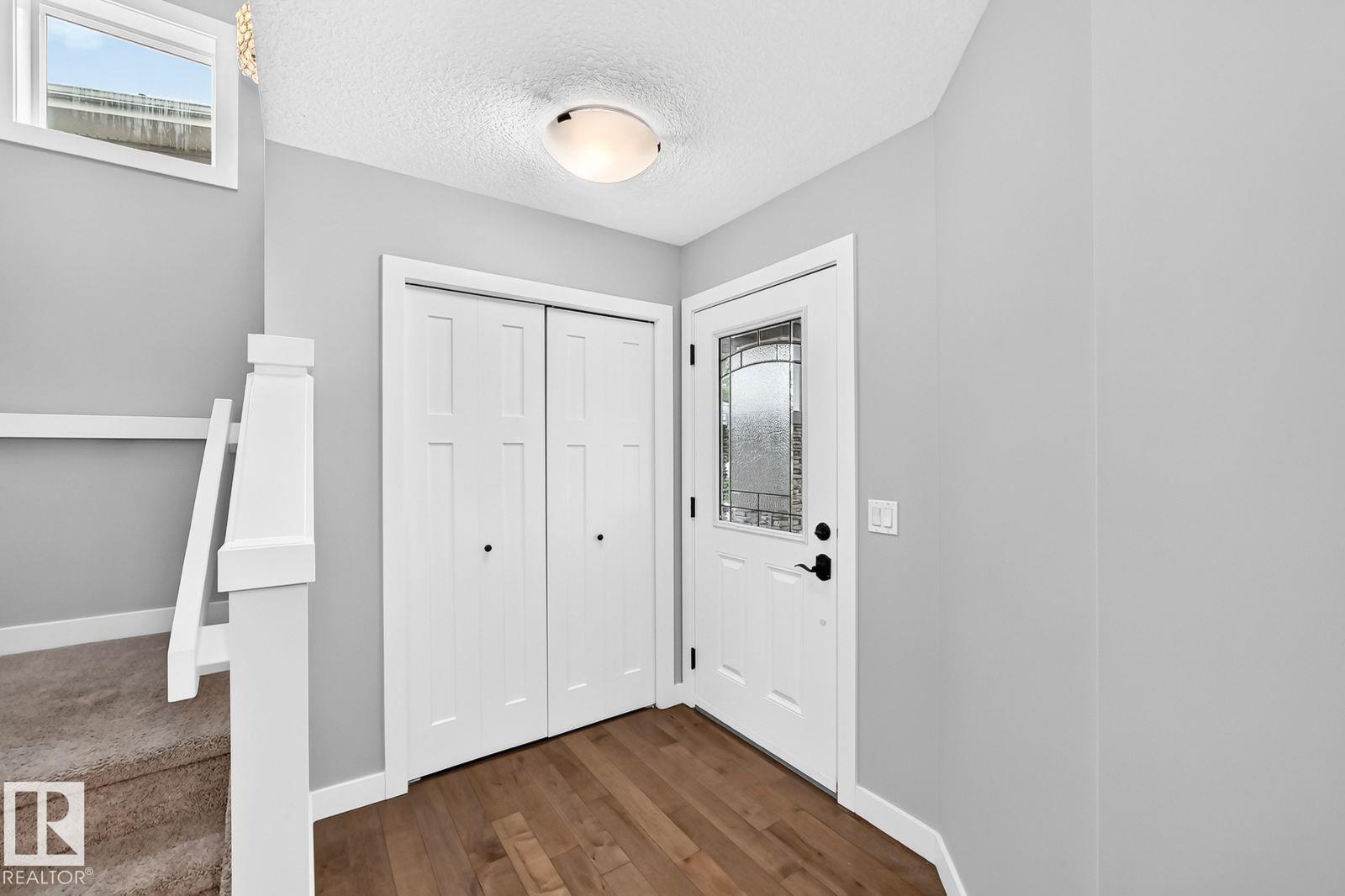 1112 176 ST SW