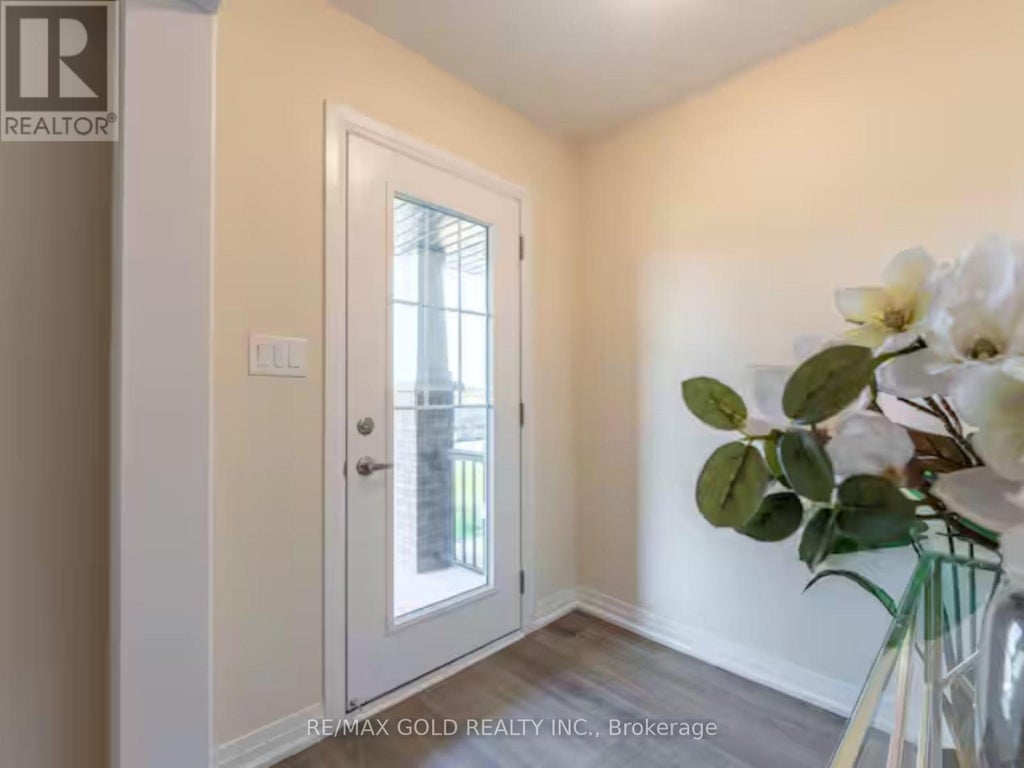 13 - 185 BEDROCK DRIVE