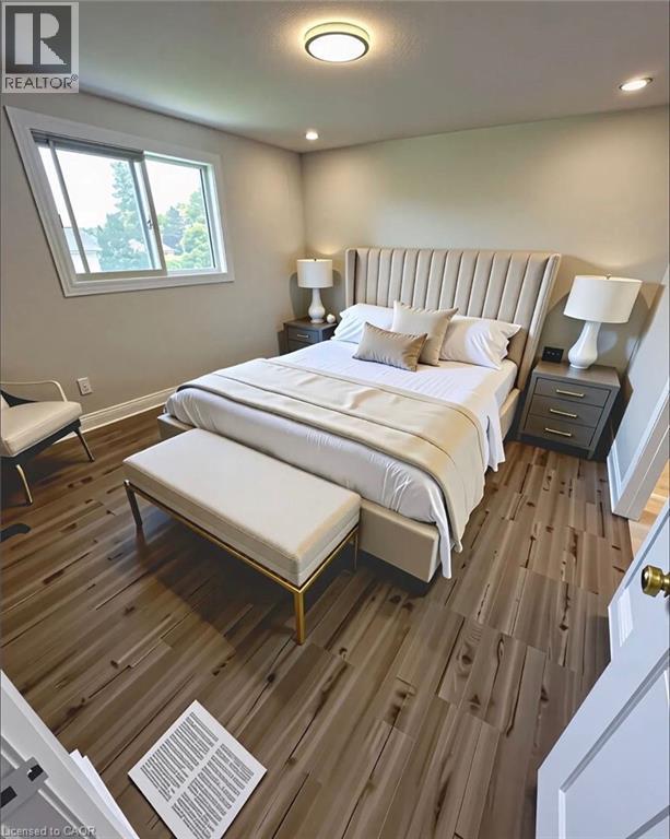 535 APPLEDALE Crescent Unit# Upper