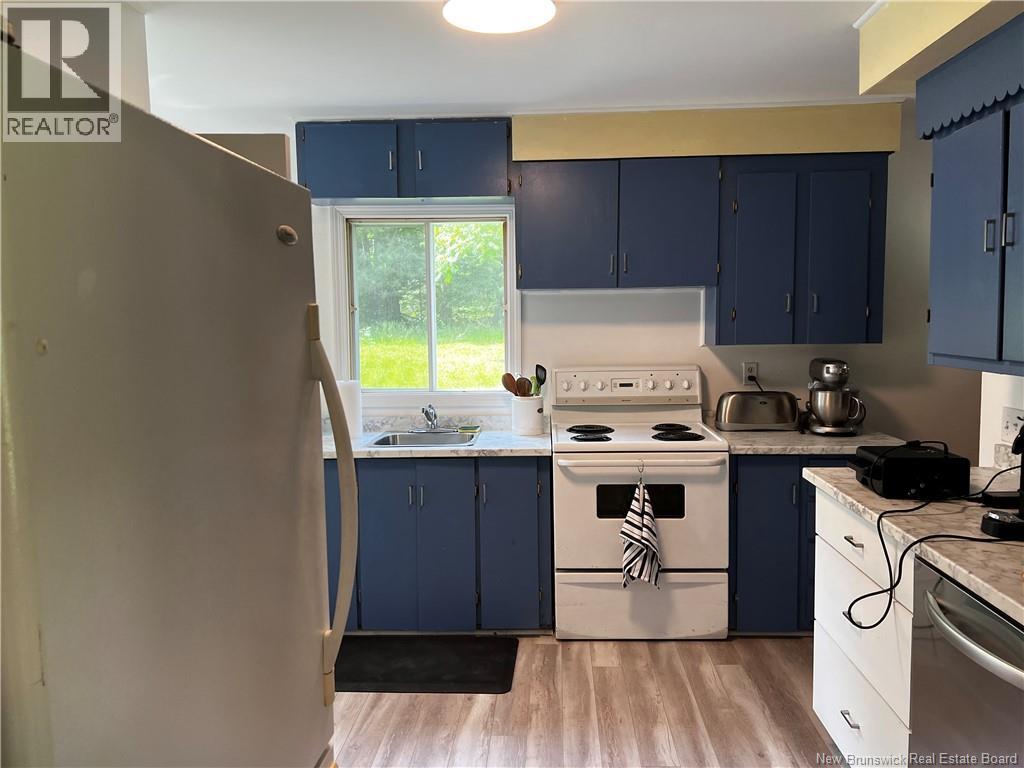437 Northfield Avenue - Photo 4